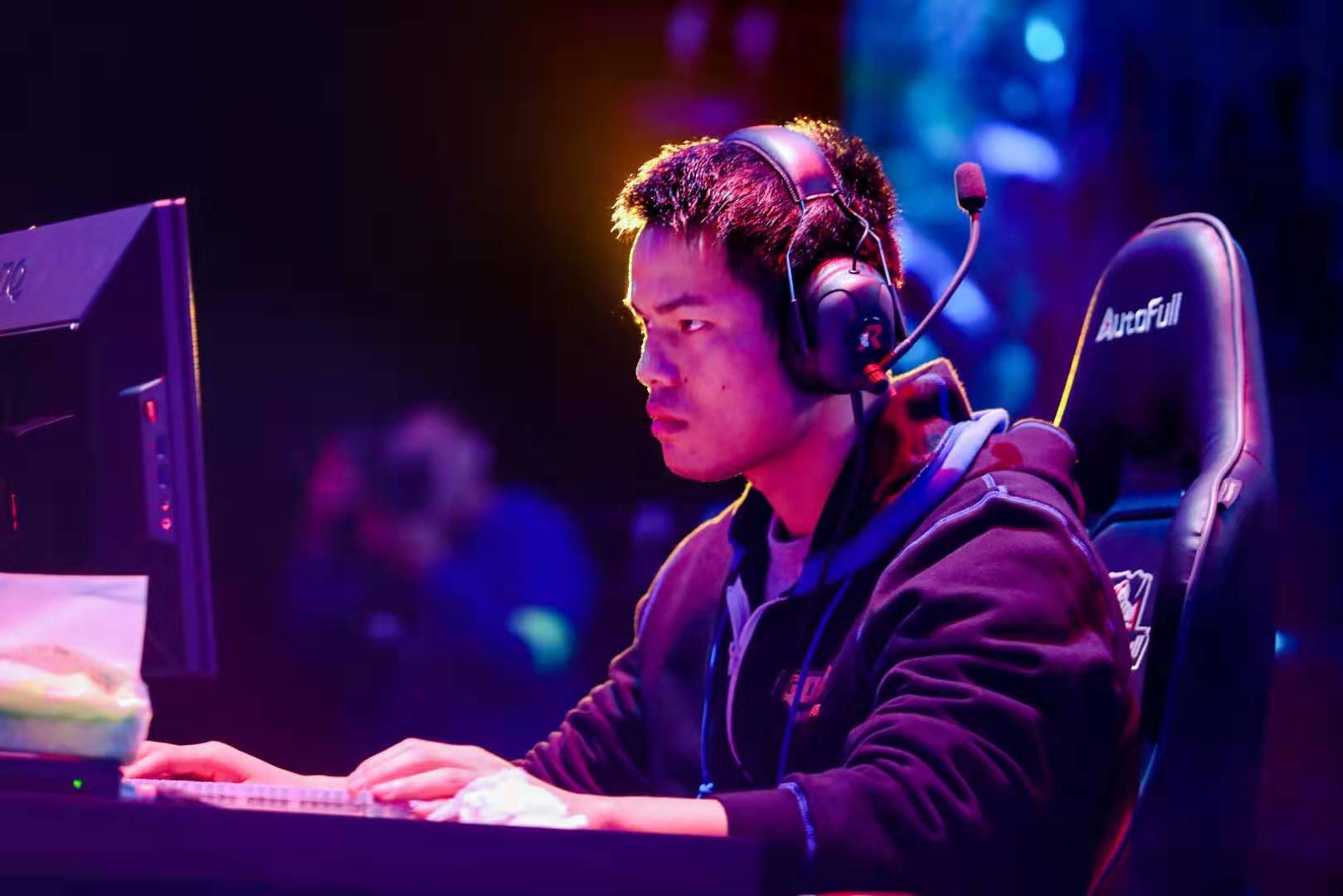 稳定发挥的 稳定发挥的